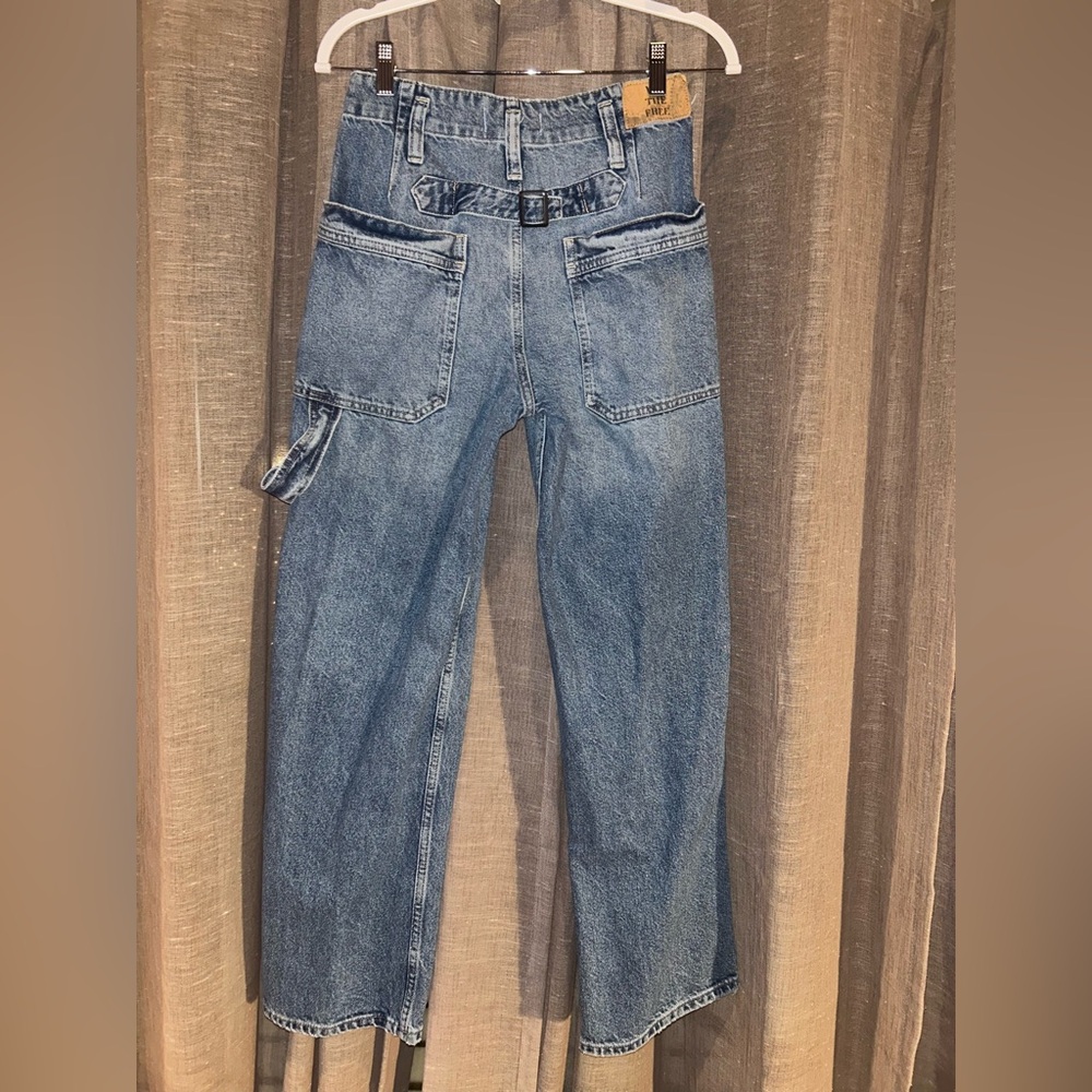 Free People - Picture 2 of 6